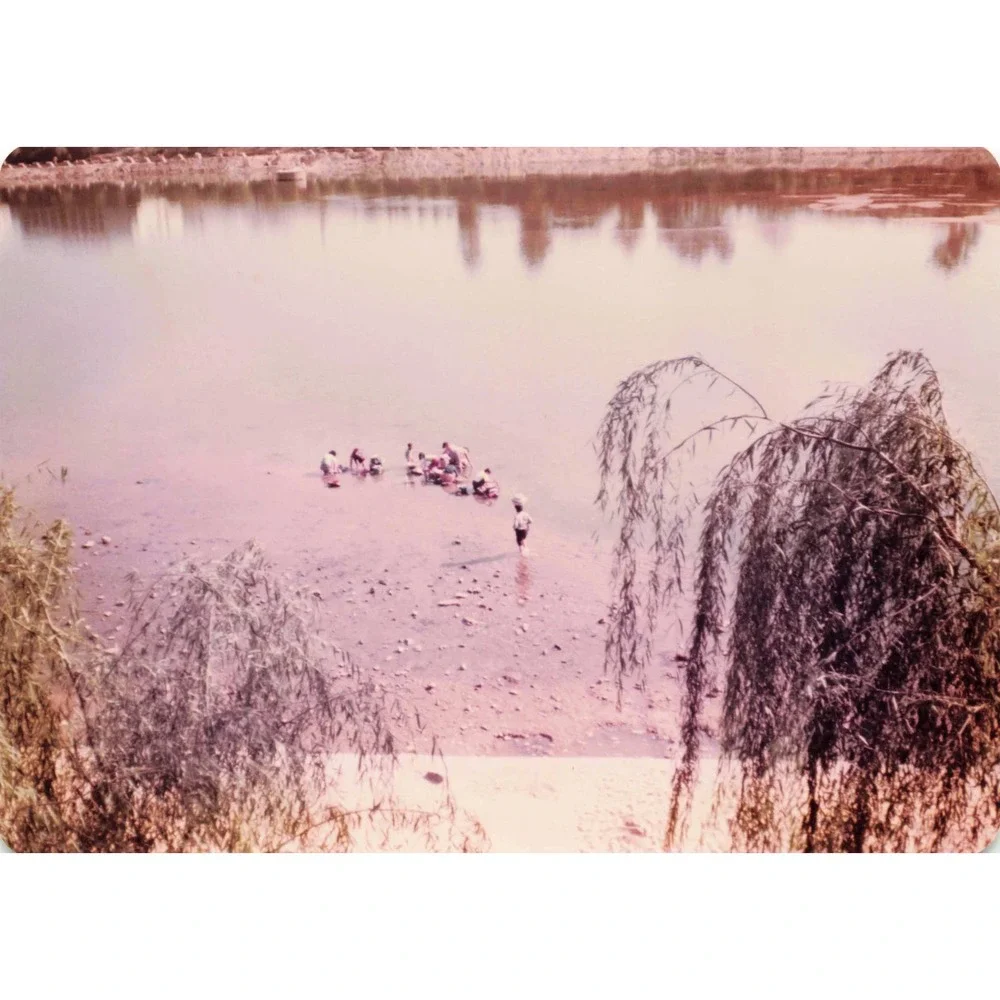 12 Vintage 1970s Jinju Korea Photos Chokseongnu Nongae Namgang River - Picture 4 of 12